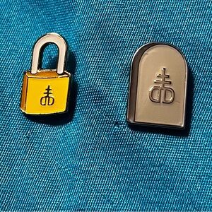 Dropdead Enamel Lock & Tomb Pin Set super rare! 2010-2012…